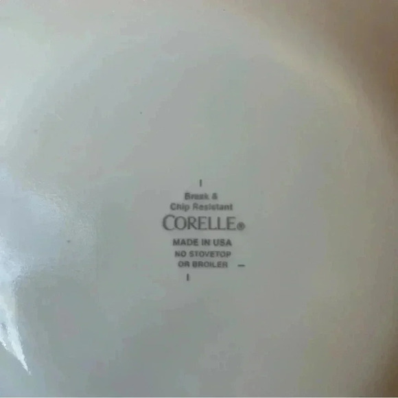 Rosemarie Corelle by Corning Set of 4 Bread and Butter Plates - Picture 3 of 3